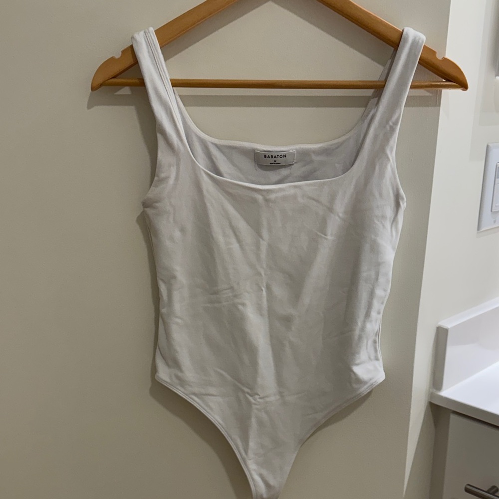 Babaton Square Neck Bodysuit